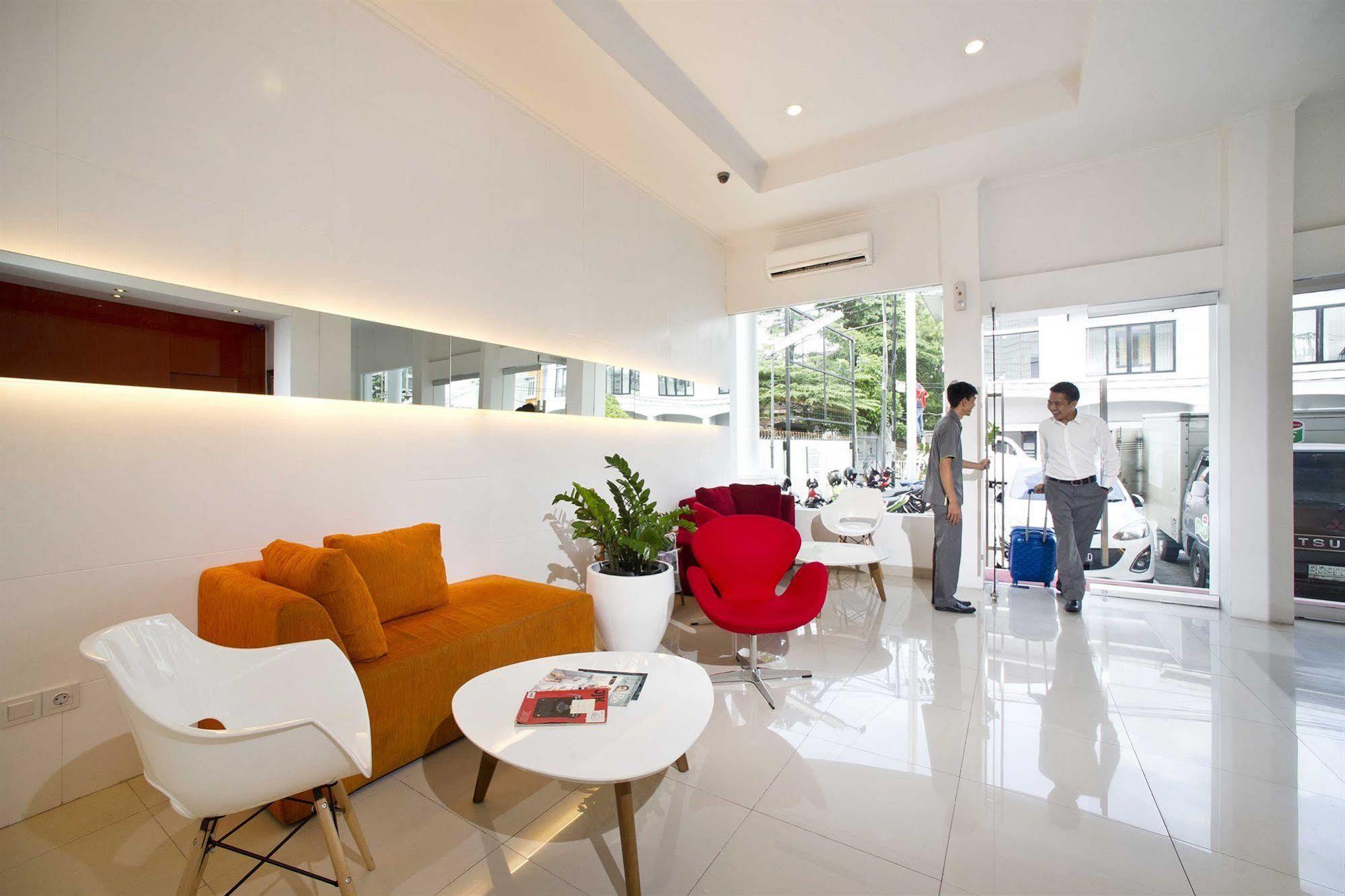 Zuri Express Hotel Пеканбару Екстериор снимка